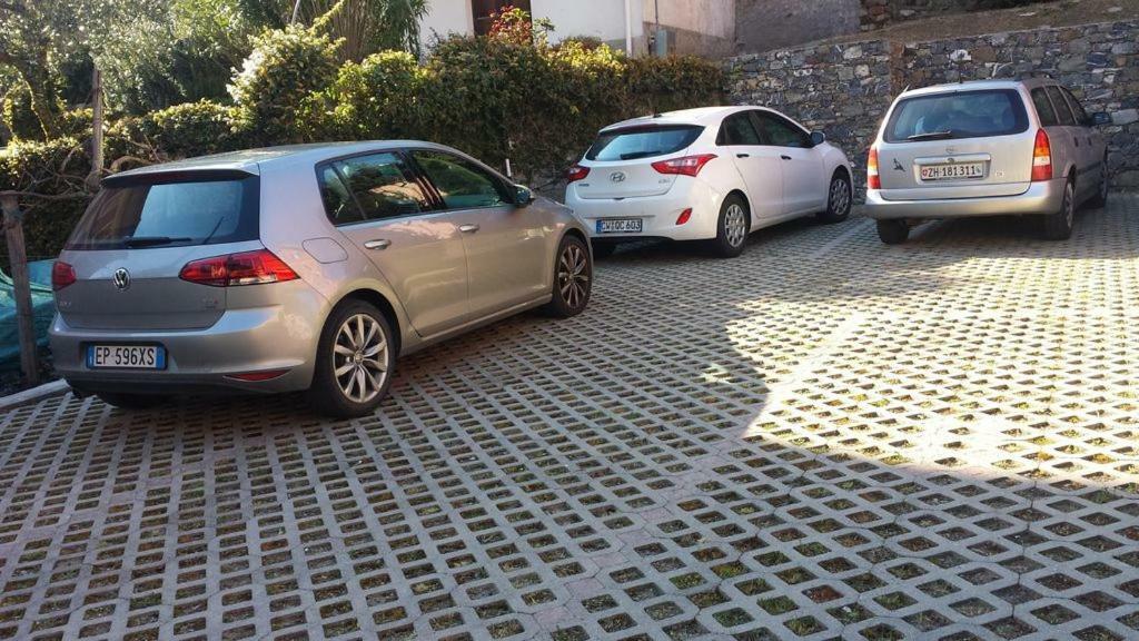Appartamenti Enrica Moneglia Exterior foto